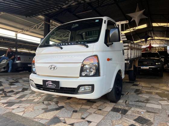 HYUNDAI HR 2.5 LONGO SEM CAÇAMBA 4X2 16V 130CV TURBO INTERCOOLER DIESEL 2P MANUAL HYUNDAI HR 2.5 LONGO SEM CAÇAMBA 4X2 16V 130CV TURBO INTERCOOLER DIESEL 2P MANUAL